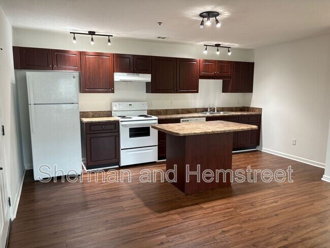Building Photo - 3600 London Ct SW
