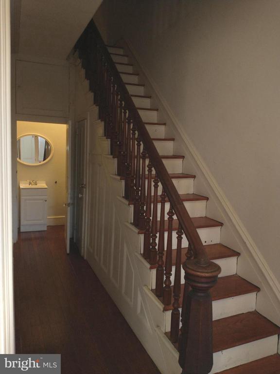 Building Photo - 6845 Germantown Ave