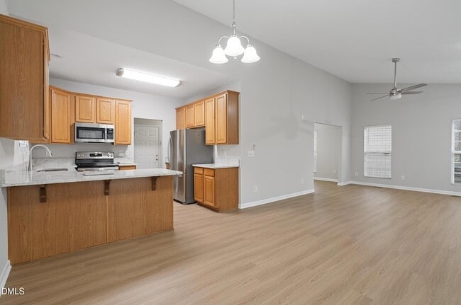 Building Photo - 108 Henson Pl