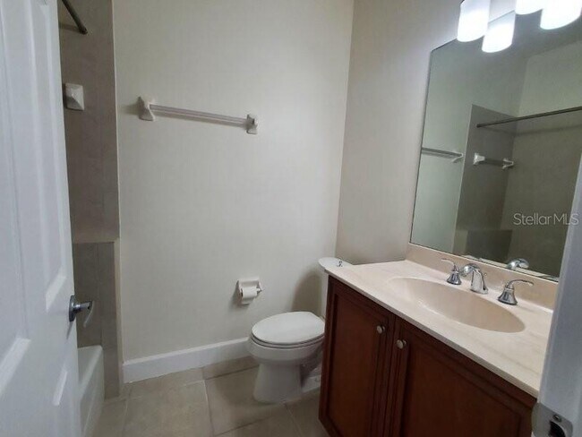 Building Photo - 240 West End Dr