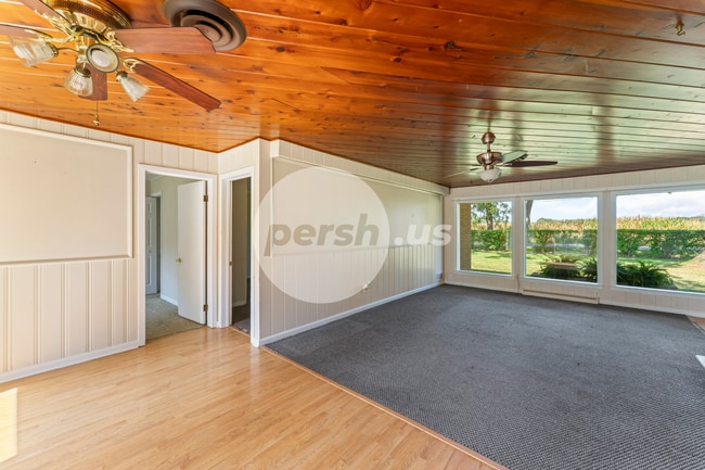 Building Photo - 4501 E Kuhn Rd