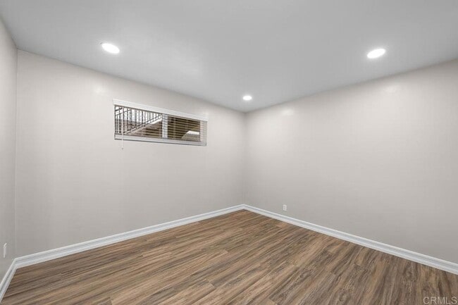 Building Photo - 122 Jefferson Ave