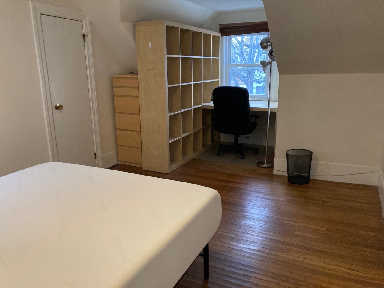 Building Photo - 218 Norfolk St