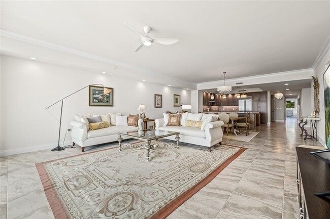 Building Photo - 795 Collany Rd