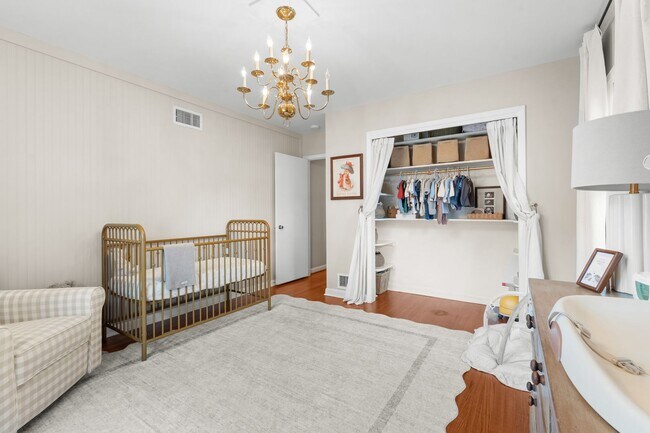 Building Photo - 106 Benson Dr