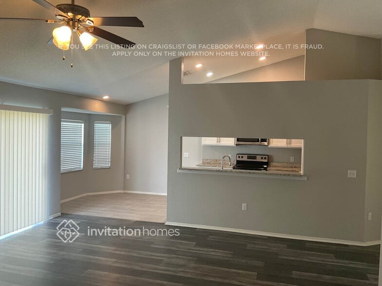 Building Photo - 3924 Talon Crest Dr