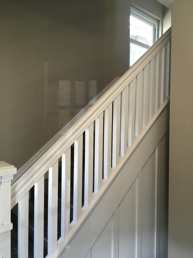 Building Photo - 4bdrm 1ba House for Rent $975 Central Heat & Air