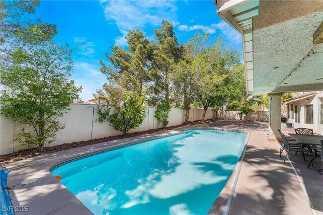 Building Photo - 9363 Pinnacle Cove St