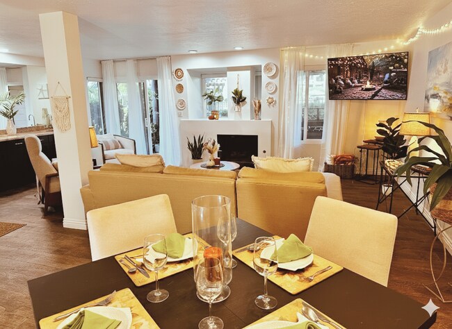 Building Photo - 4010 Layang Layang Cir