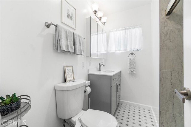 Building Photo - 4208 W 182nd St