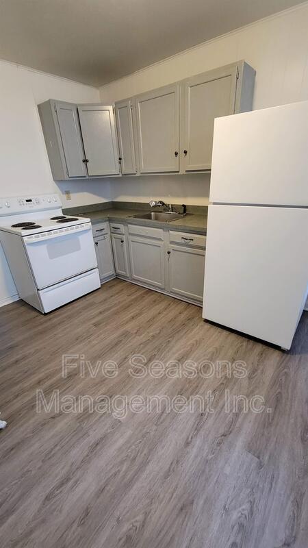 Building Photo - 55 S Union St