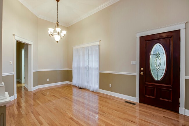 Building Photo - 115 Oligi Ln