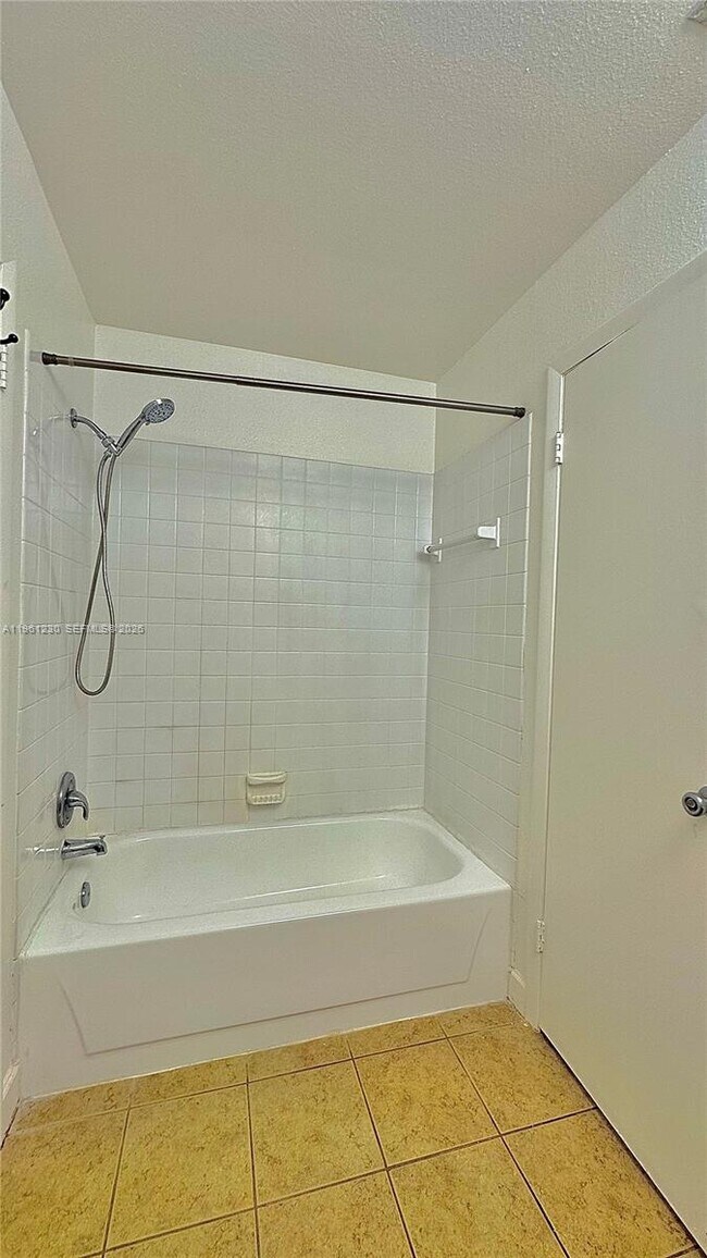 Building Photo - 10135 W Sunrise Blvd