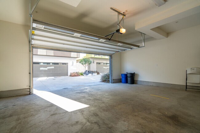 Building Photo - Communications Hill Home | Remodeled | Great Location