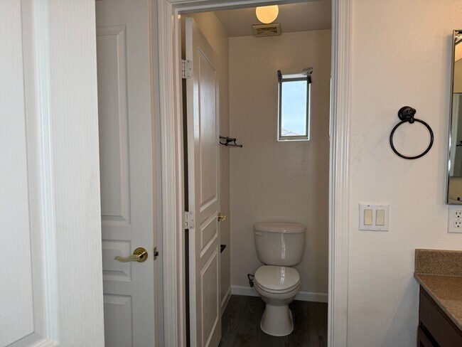 Building Photo - 2712 E Denim Trail