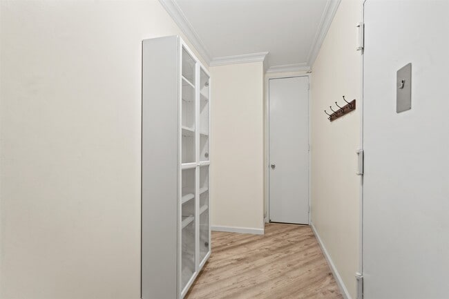 Building Photo - 7004 JFK Blvd E