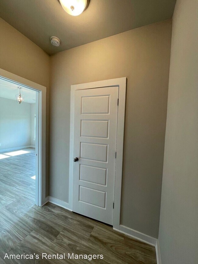 Building Photo - 3 br, 2 bath House - 149 Dreher Road
