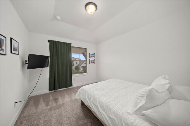 Building Photo - 3125 Stingray Cv Dr