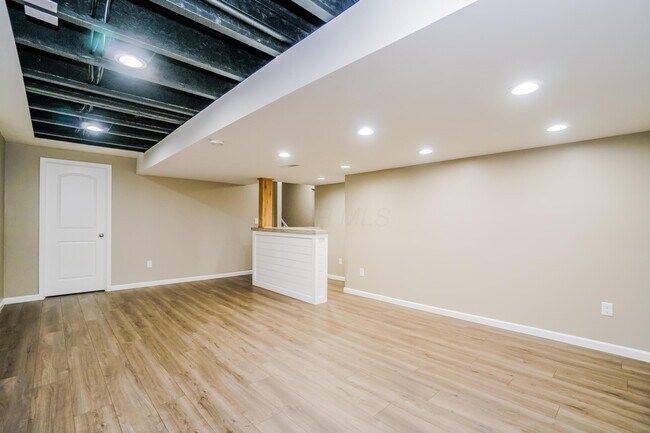 Building Photo - 179 Cottonwood Pl