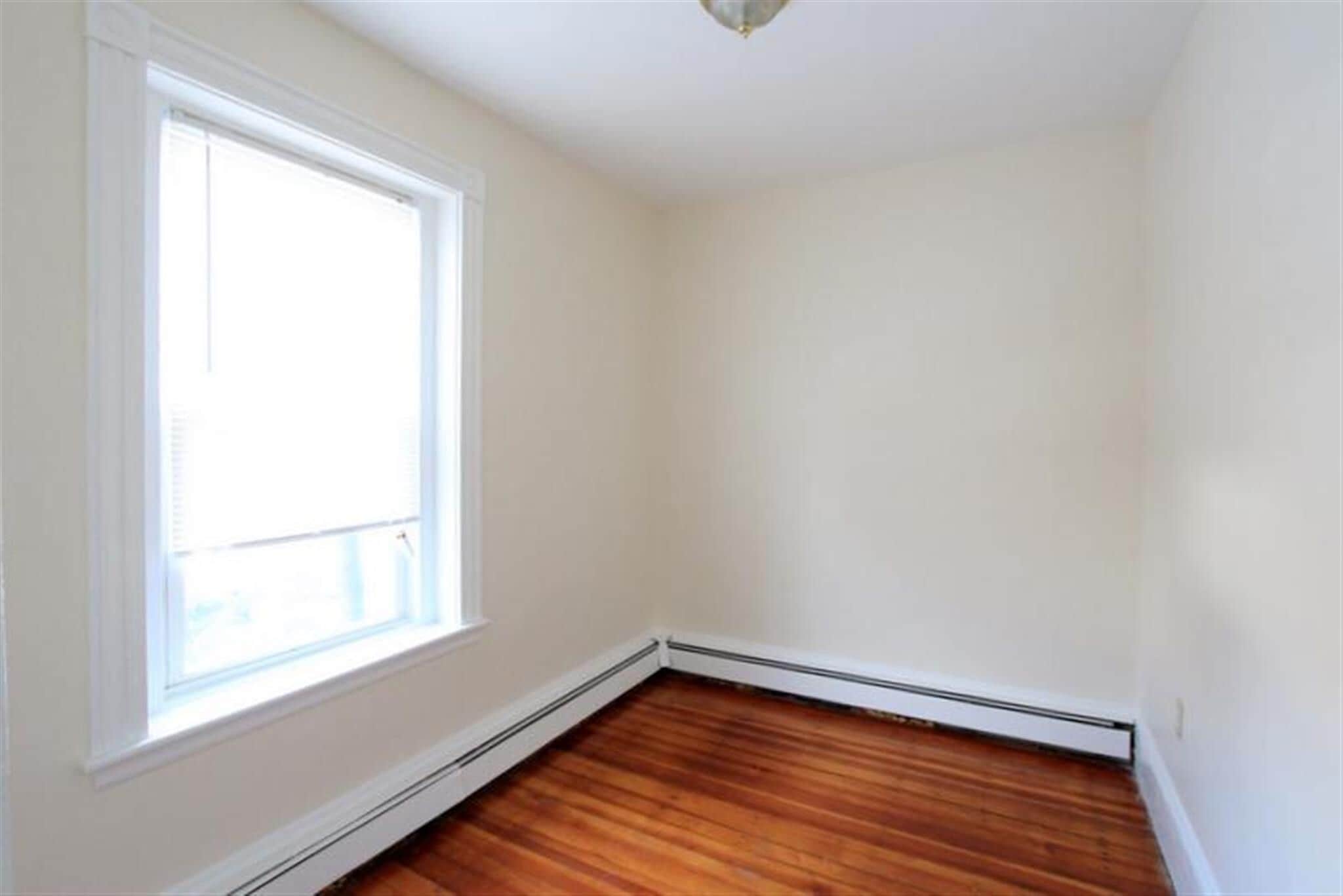 Building Photo - 10 Winter St