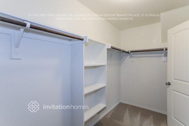 Building Photo - 441 Pollyann Trl