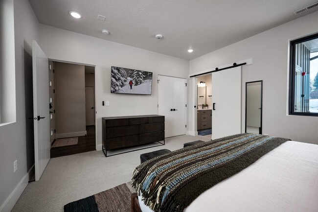 Building Photo - 3884 N 4975 E