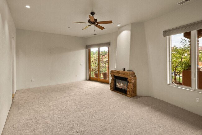 Building Photo - Unfurnished, 1-year long-term rental