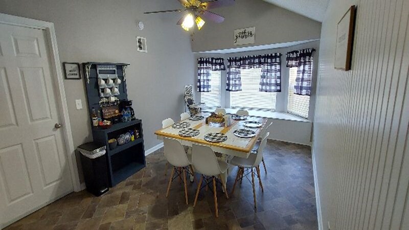 Building Photo - 1940 Timberline Way