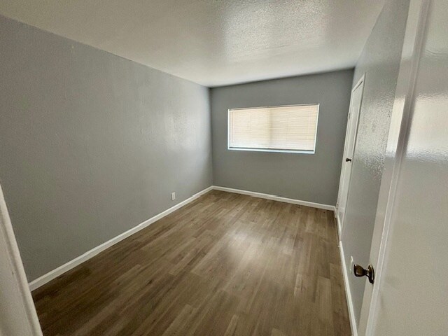 Building Photo - Great 3 Bed 1 Bath House with Garage in Ri...