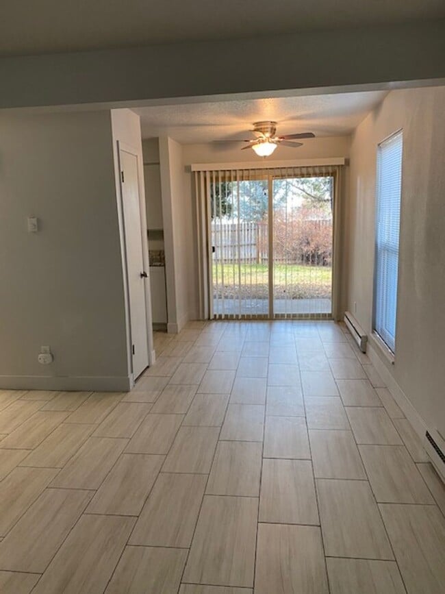 Building Photo - Sanchez Properties LLC 14