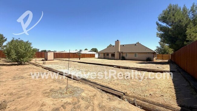 Building Photo - 7652 Sherborn Ave