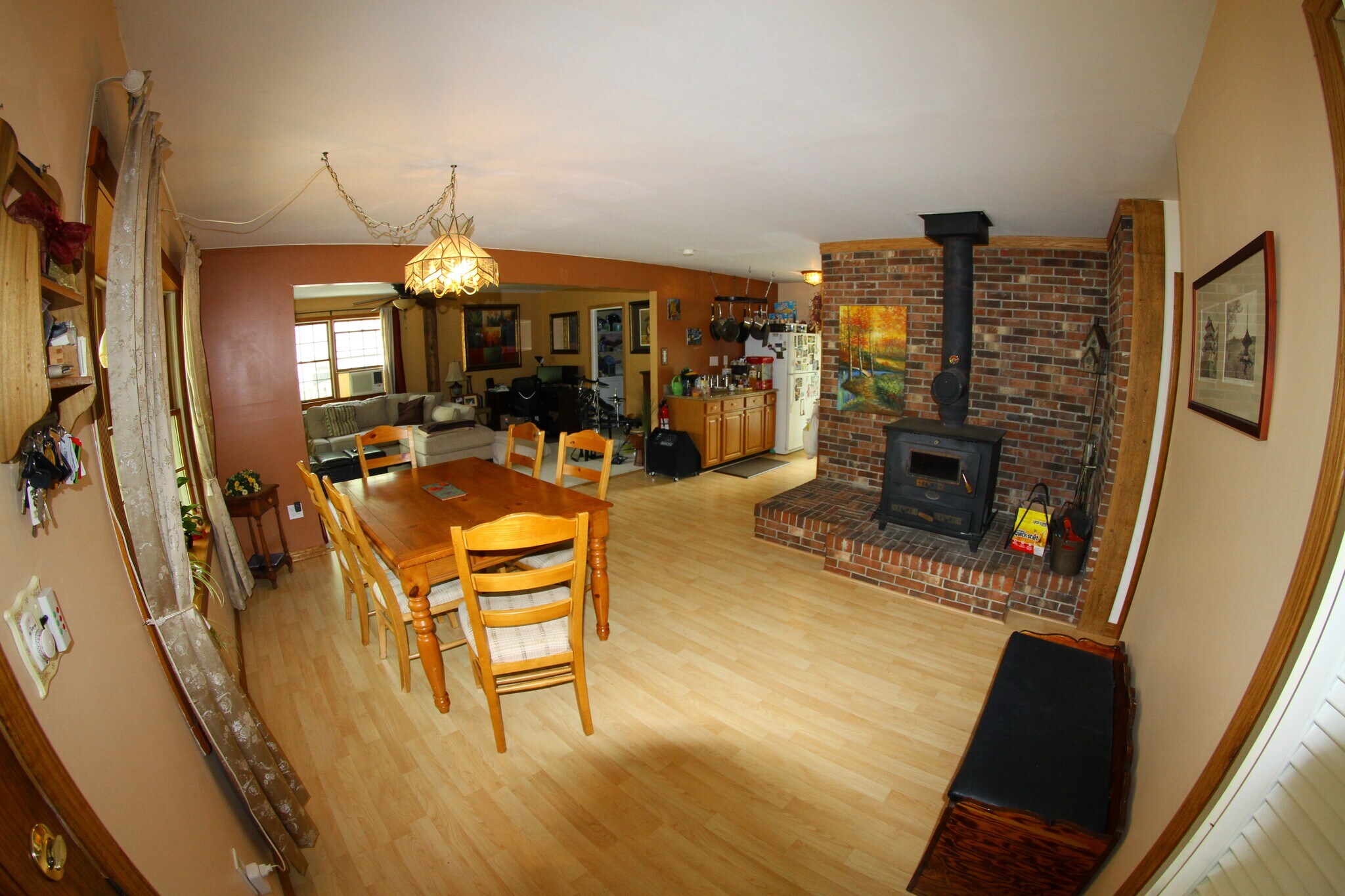 Building Photo - 309 Cedar Ln