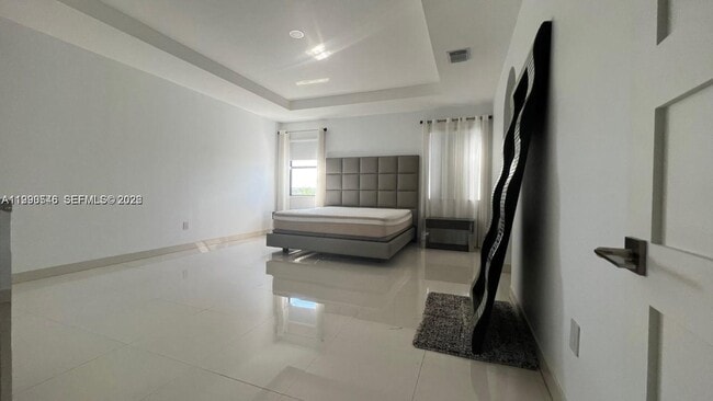 Building Photo - 3570 W 92nd Pl