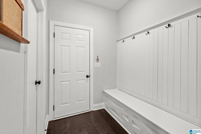 Building Photo - 4343 Cahaba Bend