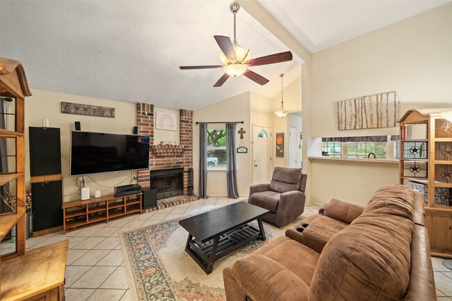 Building Photo - 12114 Westwold Dr