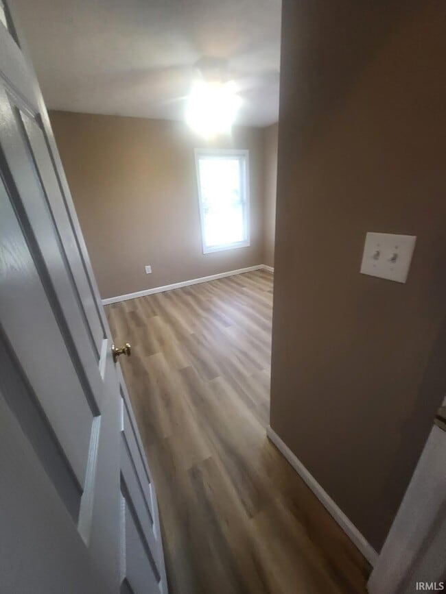 Building Photo - 3811 E Cobble Creek Dr