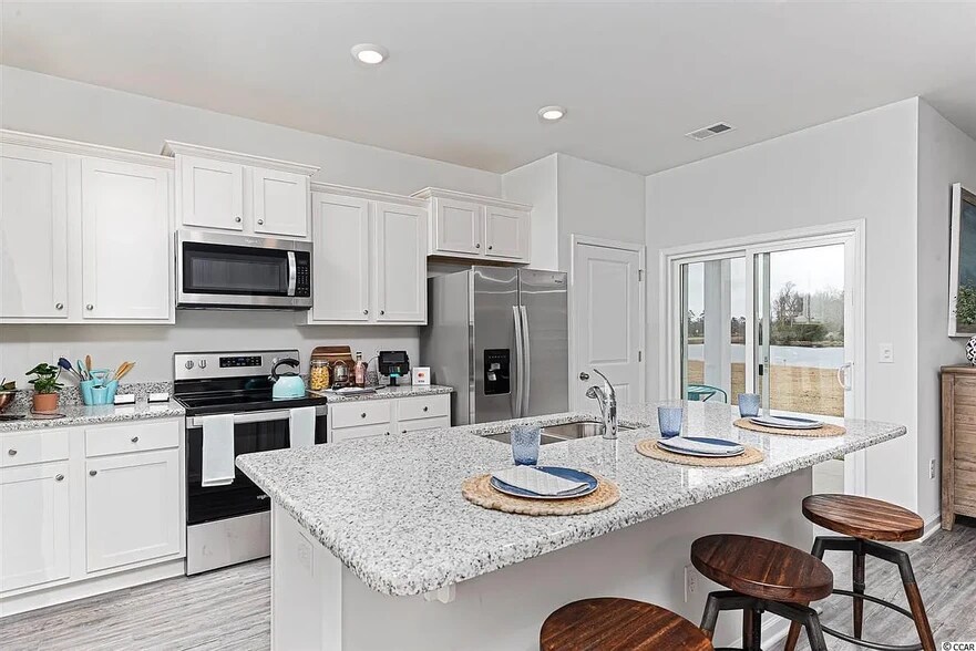 Building Photo - 2849 Pegasus Pl