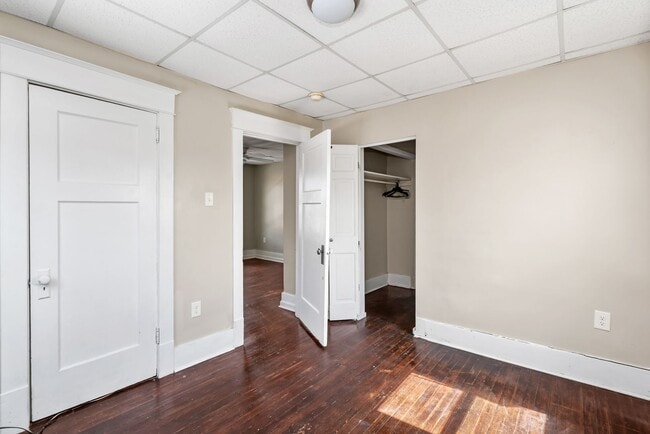 Building Photo - 282 9th St