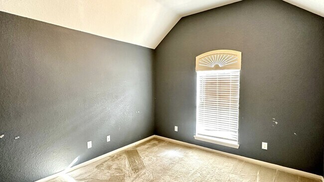 Building Photo - 158 Prairie Dawn Cir