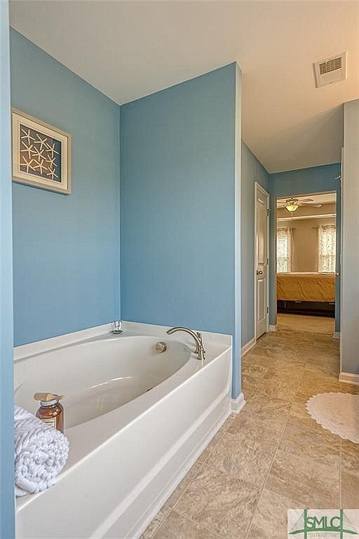 Building Photo - Spacious Home on a Corner Lot in Heritage New Riverside!