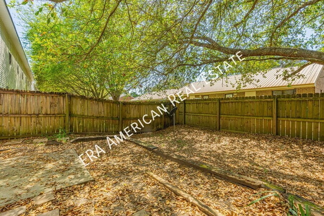 Building Photo - 1407 Beaver Run Rd