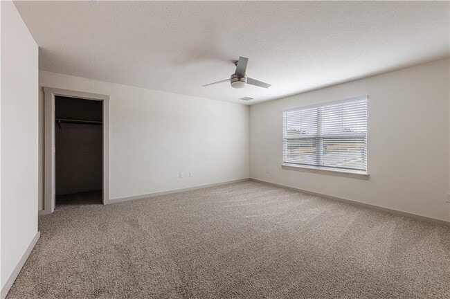 Building Photo - 1801 Bonham Ln