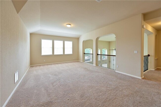 Building Photo - 100 Lake Mineral Wells Dr