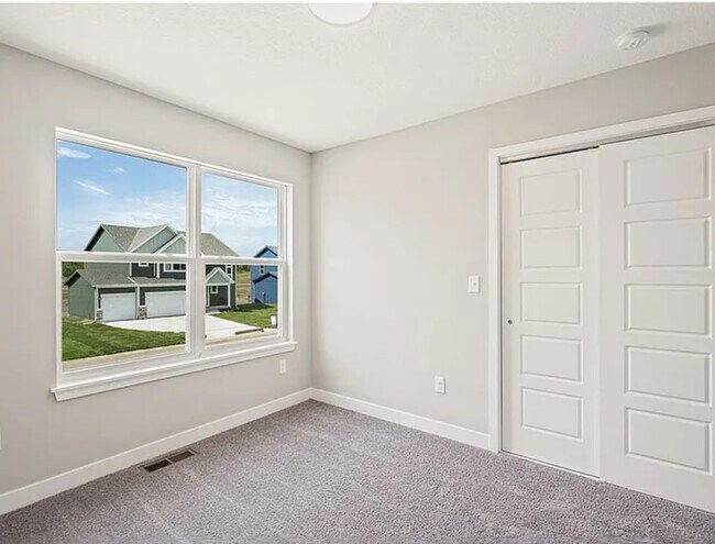 Building Photo - 3545 Corbin Dr