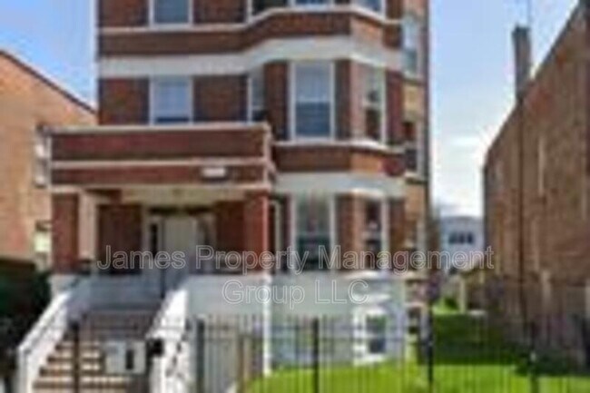 Primary Photo - 7349 S Emerald Ave