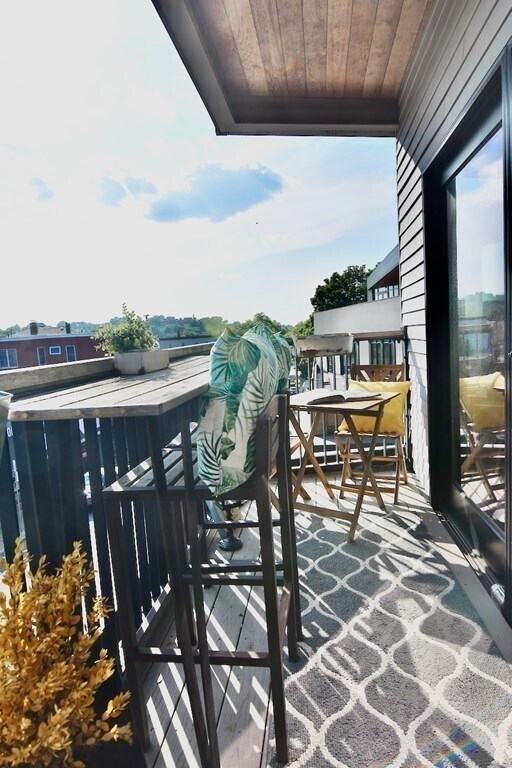 Building Photo - 120 Savin Hill Ave