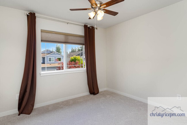 Building Photo - 24220 SE 258th Way