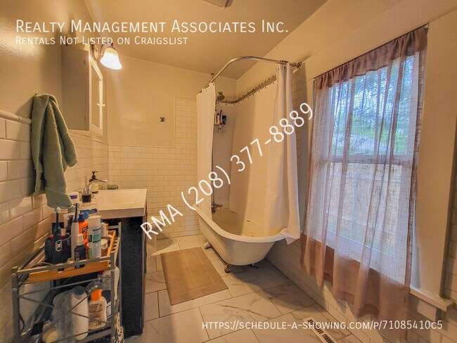 Building Photo - 1312 N 7th St