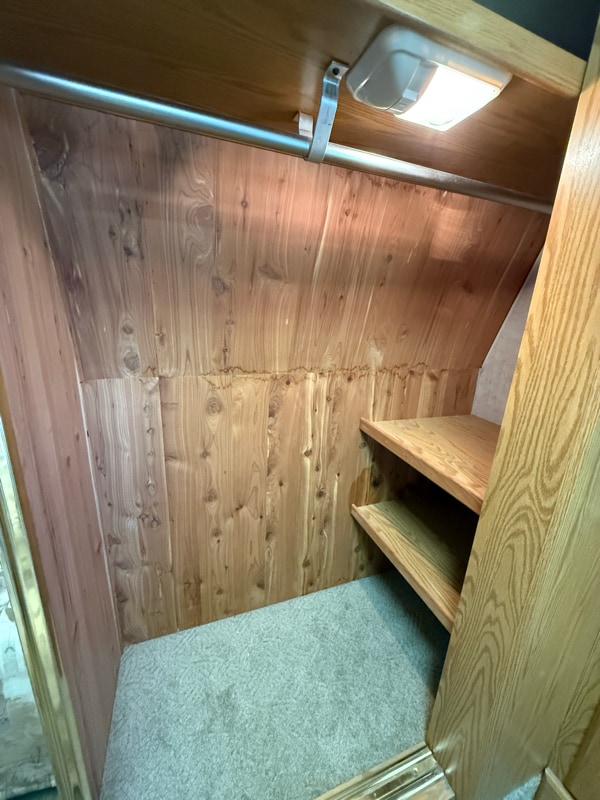 Building Photo - 911-924 24 Rd