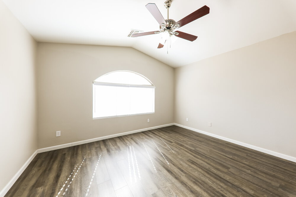 Building Photo - 2221 E Union Hills Dr